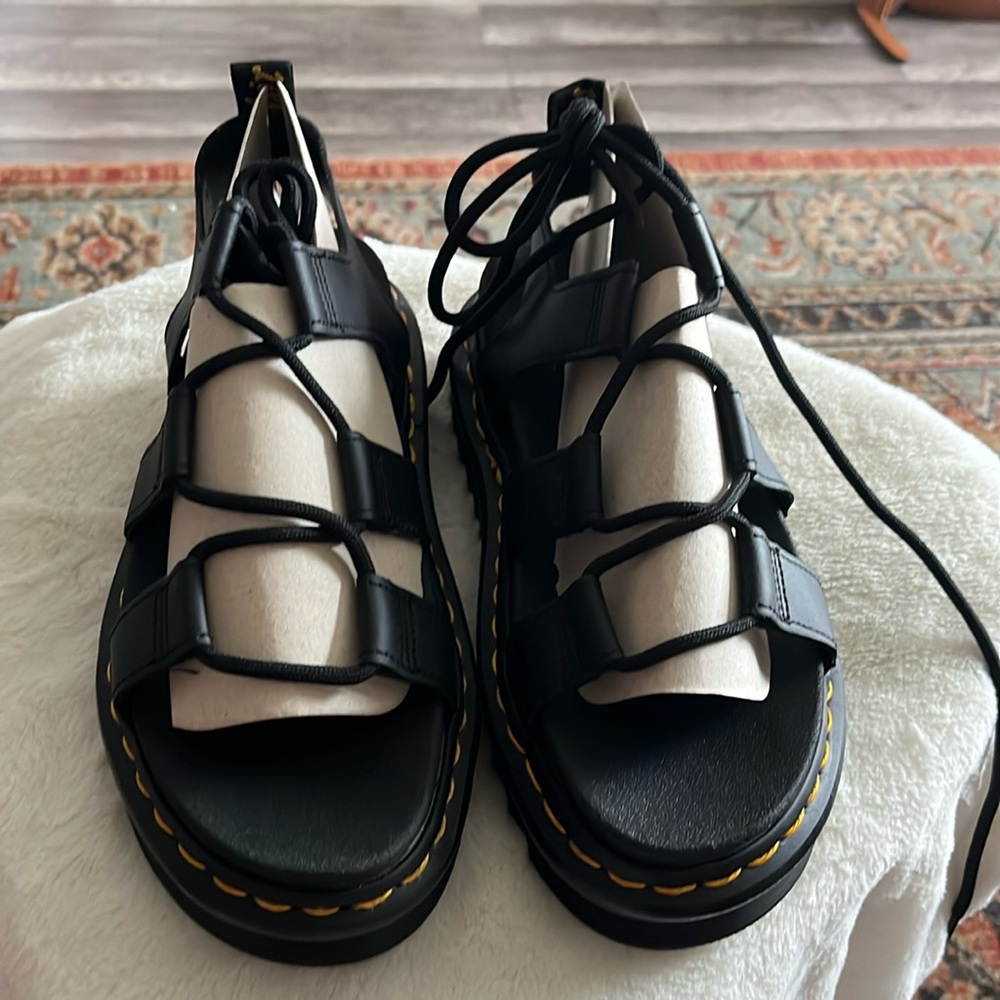 NARTILLA WOMEN'S LEATHER GLADIATOR SANDALS. Brand new never worn with box.